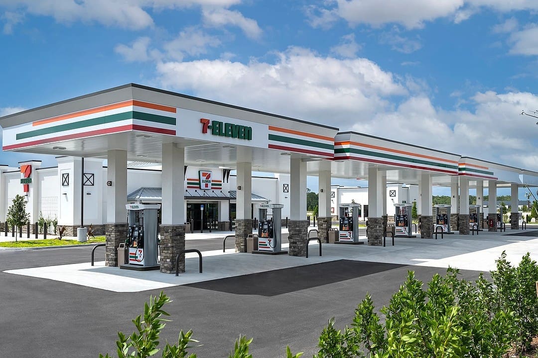 Palm Beach Investor Acquires 7-Eleven in Naples for $10.65 Million