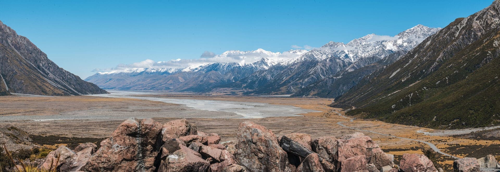 Aoraki Mount Cook National Park viewed from the border of Tasman Lake, New Zealand