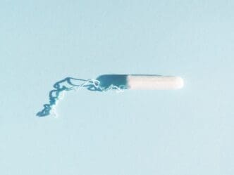 Minimalist tampon with thread top view