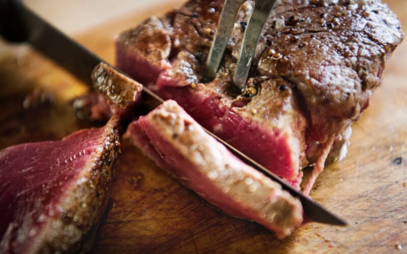 Slicing a cooked fillet steak