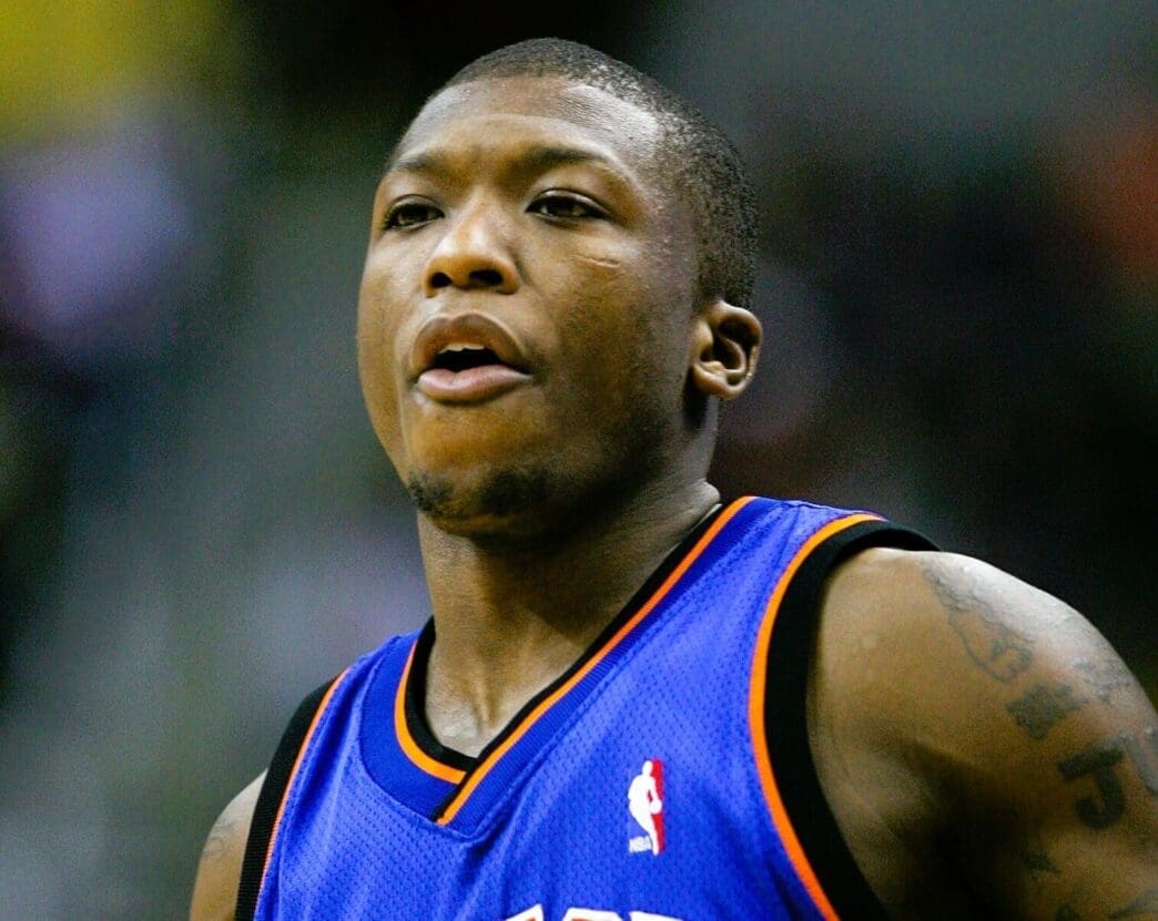 Nate Robinson playing with the New York Knicks