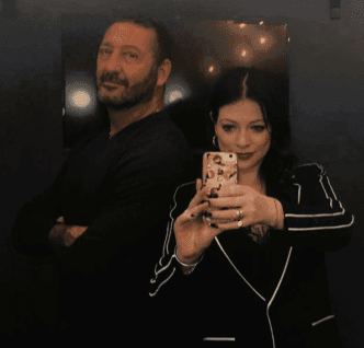 Jay Cohen and Michelle Trachtenberg celebrating Valentine's Day with his message: My Valentine. Photo by Jay Cohen/Instagram.