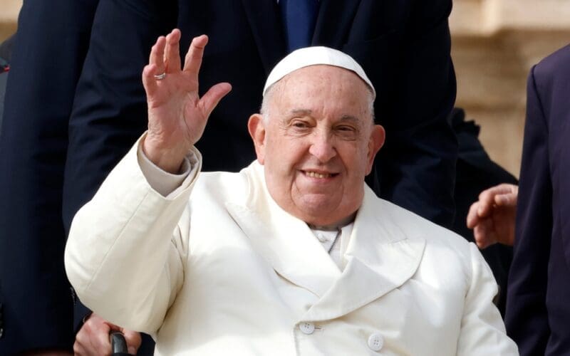 Pope Francis waves to the faithful at the end of his weekly general audience in St. PeterÕs Square at the Vatican, November 13, 2024