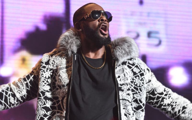 R. Kelly performs at Little Caesars Arena on February 21, 2018 in Detroit, Michigan