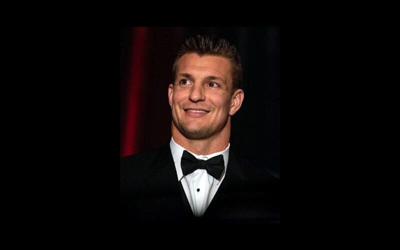 Rob Gronkowski, three-time Super Bowl champion, is introduced during the USO Metropolitan Washington – Baltimore 37th Annual Awards Dinner, March 26, 2019; in Washington, D.C