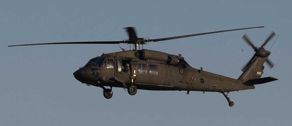 Sikorsky UH-60L Black Hawk. Photo by usertim1683 - flickr.com, CC BY-SA 2.0, via Wikimedia Commons.