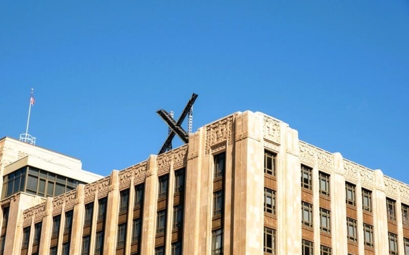 X logo in San Francisco on top of Twitter building before being removed for not having the correct permits, San Francisco, CA, July 30, 2023