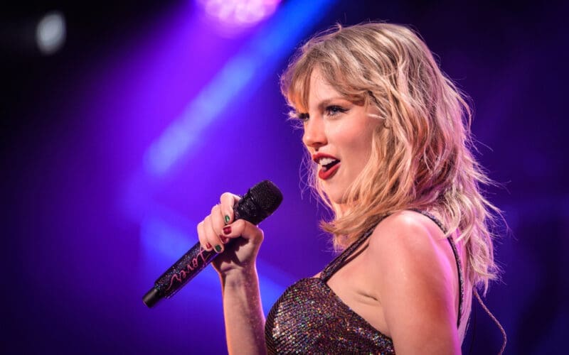 Taylor Swift performs at the 2019 Z100 Jingle Ball at Madison Square Garden