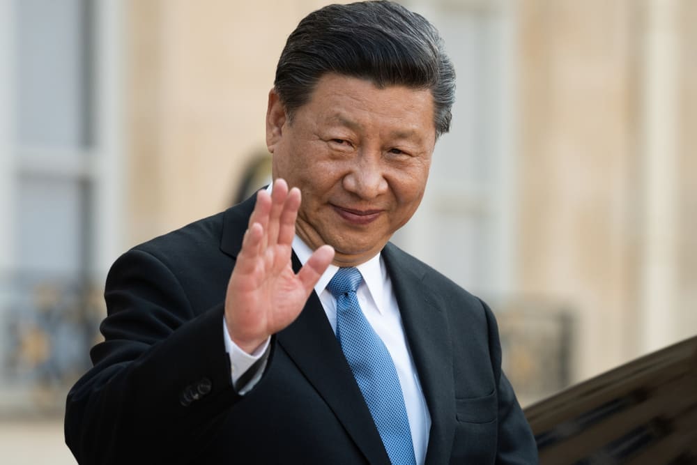 PARIS, FRANCE - MARCH 25, 2018. The chinese President Xi Jinping during his state visit in France at the Elysee Palace. By Shutterstock - Frederic Legrand - COMEO