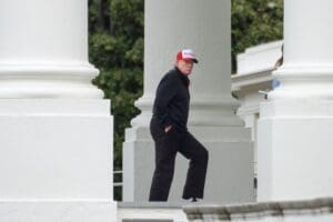 Washington DC, April 20 2025. President Donald Trump returns to the white house after golfing. By Shutterstock.com - Joey Sussman