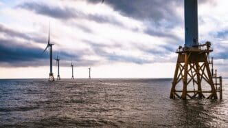 off shore wind farm for alternative renewable energy in the USA