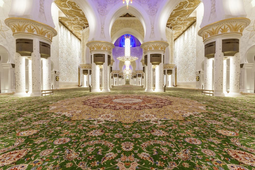 ABU DHABI, UAE - DEC 4, 2016: Interior of the Sheikh Zayed Grand Mosque. Abu Dhabi, United Arab Emirates, Middle East
