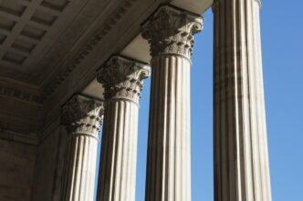 Court and legal scene regarding Michigan Speaker Chatfield case